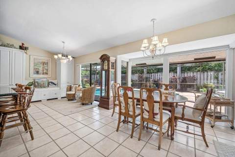 2371 NW 30th Road, Boca Raton FL - photo 10 of 38