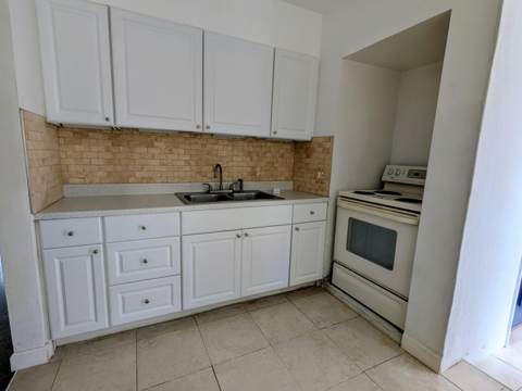 320 SW 21st Street, Fort Lauderdale FL - photo 9 of 31