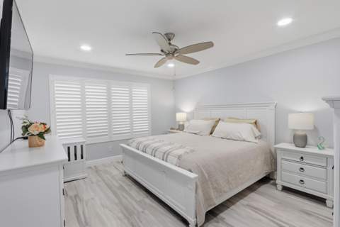 8450 Saint Johns Court, Wellington FL - photo 24 of 46