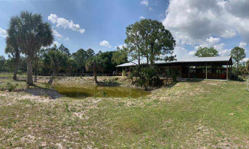2 bedroom Manufactured Home at 26105 SW 86th Street, 67300 Sunrise/Sunset Groves, Indiantown — photo 2