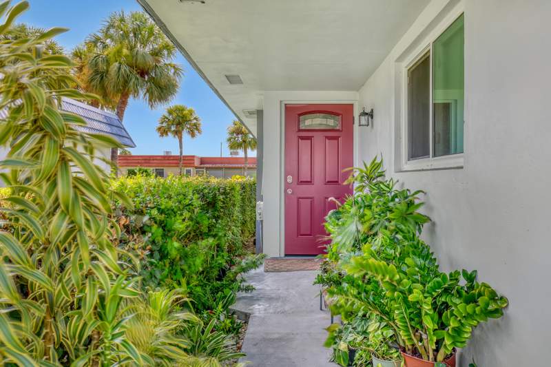 2 bedroom Villa at 2886 Fernley Drive #5, Cresthaven Cond Townhomes Sec 1, West Palm Beach — photo 4
