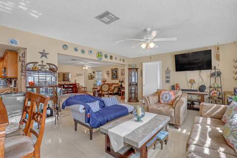 2886 Fernley Drive #5, West Palm Beach FL - photo 12 of 31