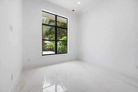 1712 Mayacoo Lakes Boulevard, West Palm Beach FL - photo 19 of 72