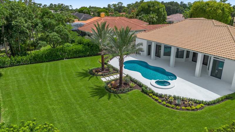 4 bedroom Single Family Residence at 1712 Mayacoo Lakes Boulevard, Breakers West, West Palm Beach — photo 5