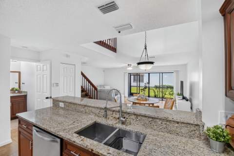 1633 Woodbridge Lakes Circle #1633, West Palm Beach FL - photo 14 of 40