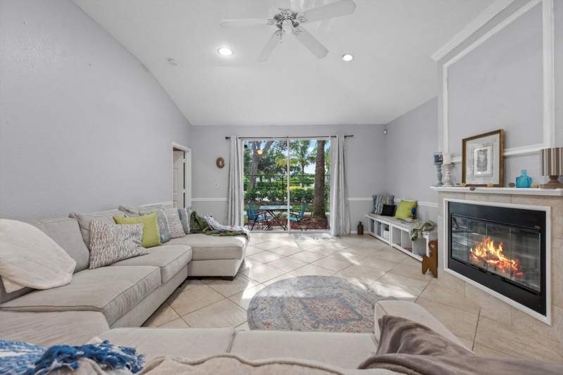 3 bedroom Villa at 6957 Blue Skies Drive, Lantern Key, Lake Worth — photo 5
