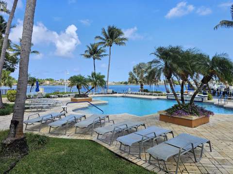 140 Yacht Club Way #305, Hypoluxo FL - photo 23 of 33