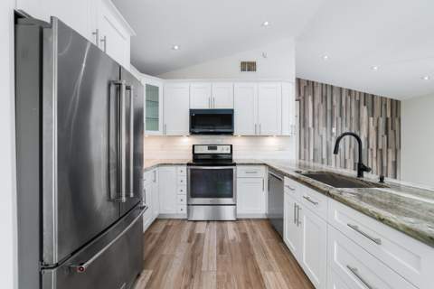 7 Cardiff Way, Boynton Beach FL - photo 12 of 35
