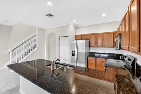 5045 Ellery Terrace, West Palm Beach FL - photo 12 of 33