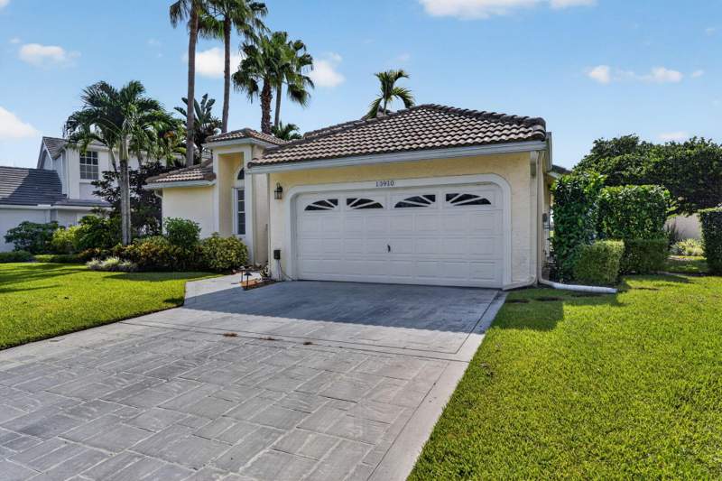3 bedroom Single Family Residence at 13910 Cross Pointe Court, Eastpointe, Palm Beach Gardens — photo 3