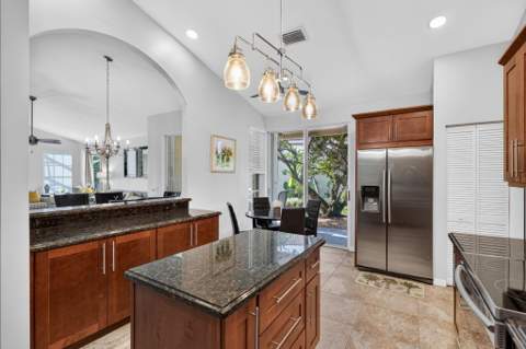 13910 Cross Pointe Court, Palm Beach Gardens FL - photo 11 of 60