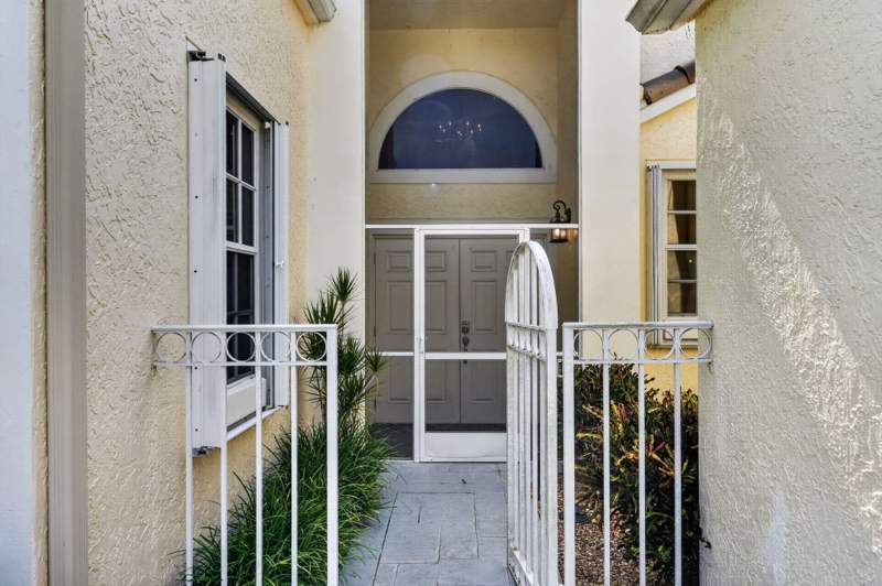 3 bedroom Single Family Residence at 13910 Cross Pointe Court, Eastpointe, Palm Beach Gardens — photo 5