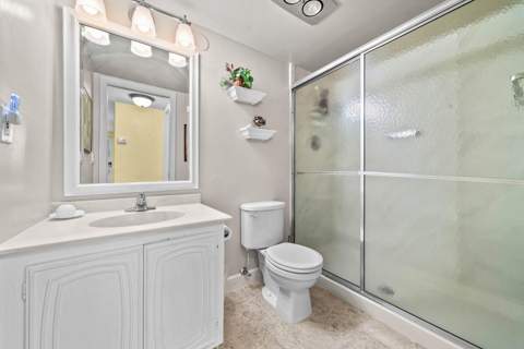 2360 SW 22nd Avenue #402, Delray Beach FL - photo 21 of 23