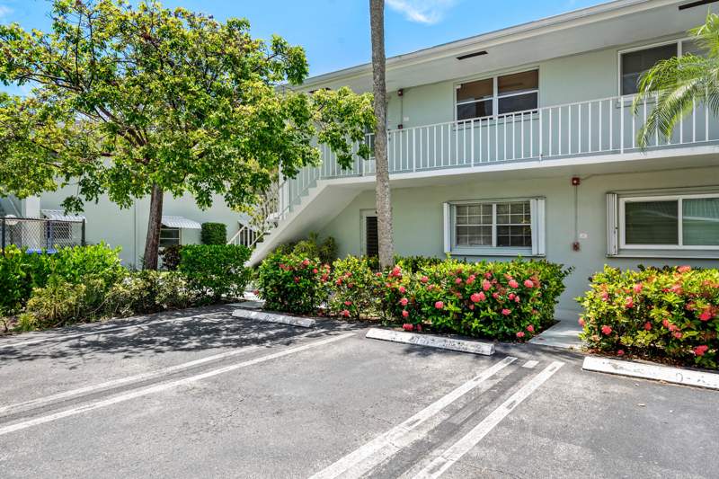 2 bedroom Condominium at 2360 SW 22nd Avenue #402, Sabal Pine Condo, Delray Beach — photo 4
