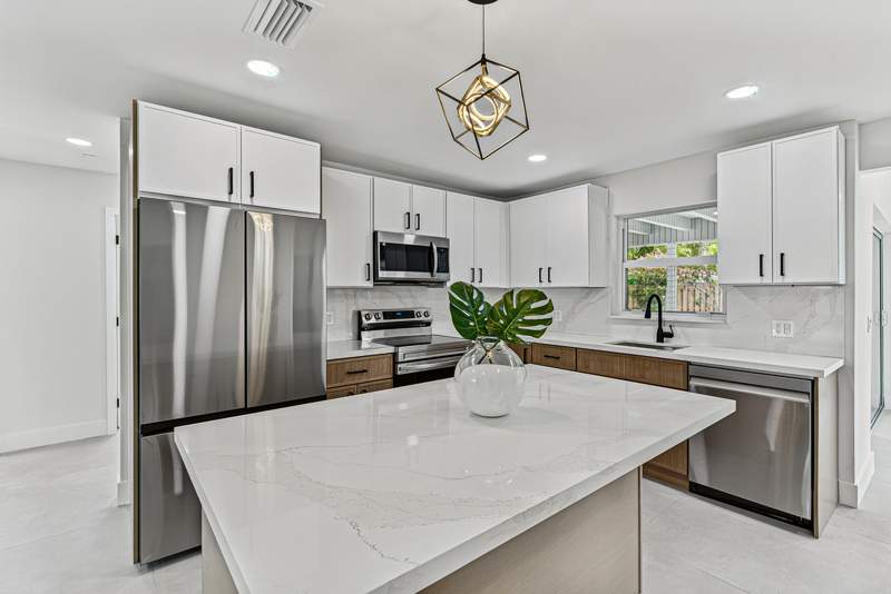 3 bedroom Single Family Residence at 350 NE 42nd Street, Annex Park, Oakland Park — photo 3