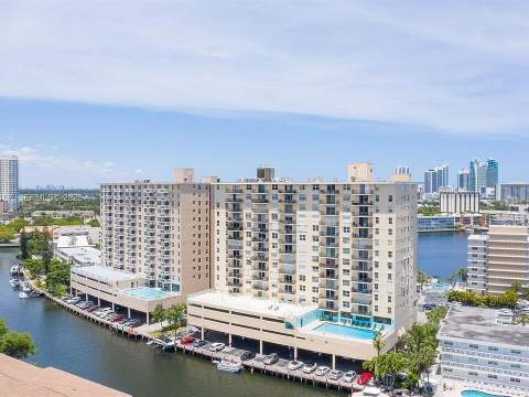 427 Golden Isles Drive #12d, Hallandale Beach FL - photo 16 of 17