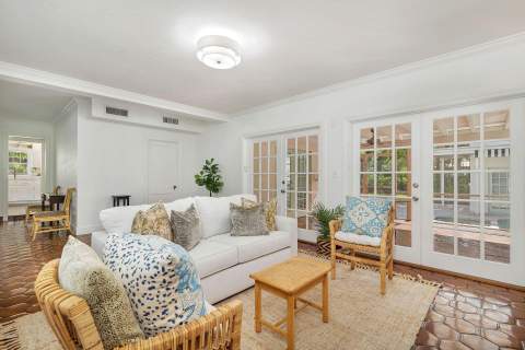 3020 Vincent Road, West Palm Beach FL - photo 9 of 44