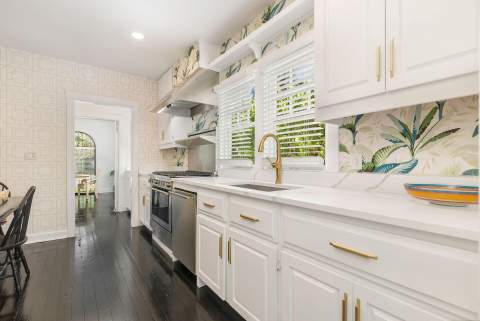3020 Vincent Road, West Palm Beach FL - photo 12 of 44