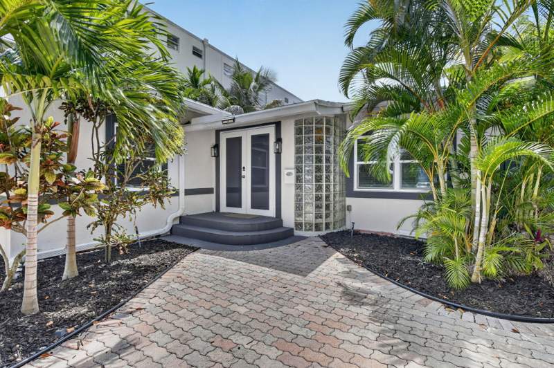 3 bedroom Single Family Residence at 615 NE 13th Avenue, Progresso, Fort Lauderdale — photo 2