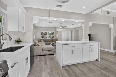 615 NE 13th Avenue, Fort Lauderdale FL - photo 13 of 39