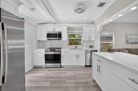 615 NE 13th Avenue, Fort Lauderdale FL - photo 15 of 39