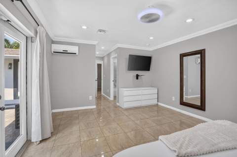 615 NE 13th Avenue, Fort Lauderdale FL - photo 22 of 39