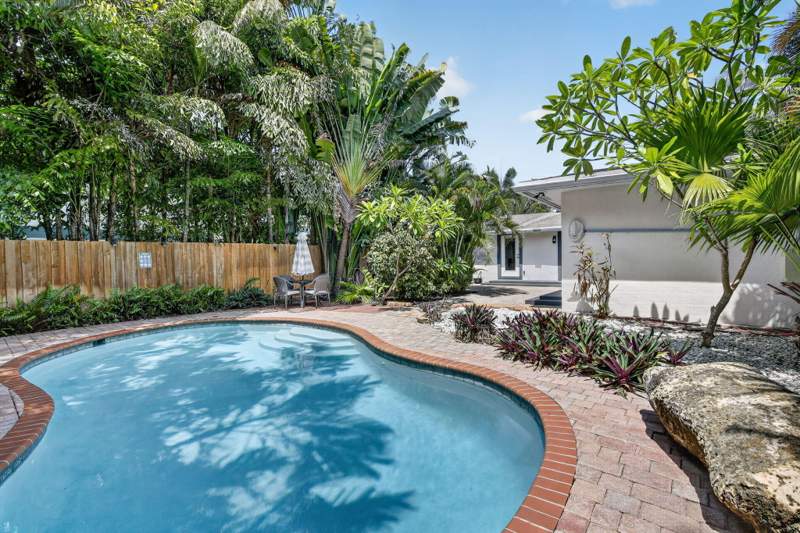 3 bedroom Single Family Residence at 615 NE 13th Avenue, Progresso, Fort Lauderdale — photo 3