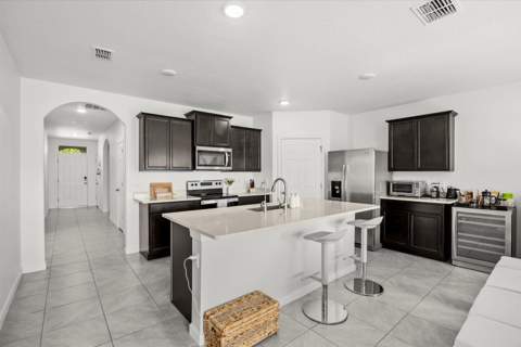 4589 SW Uleta Street, Port St. Lucie FL - photo 6 of 38
