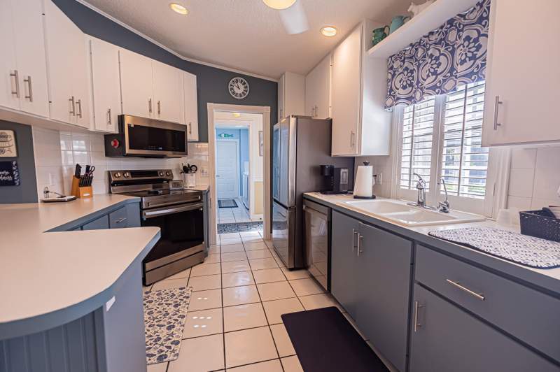 2 bedroom Villa at 1276 NW Bentley Circle #B, Lakes At St Lucie West, Port St. Lucie — photo 4