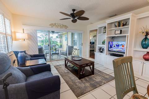 1276 NW Bentley Circle #B, Port St. Lucie FL - photo 8 of 31