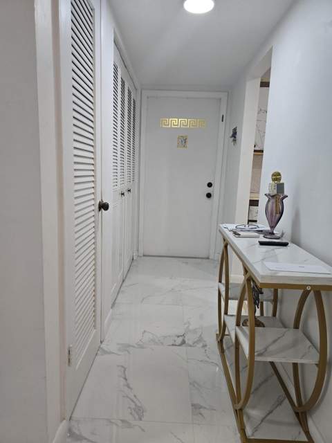 2800 W Sunrise Lakes Drive #312, Sunrise FL - photo 11 of 32