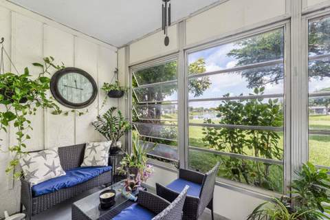 112 Lake Constance Drive, West Palm Beach FL - photo 15 of 20