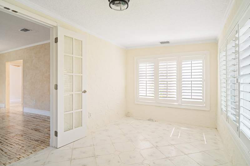 4 bedroom Single Family Residence at 813 Avon Road, Flamingo Park, West Palm Beach — photo 5