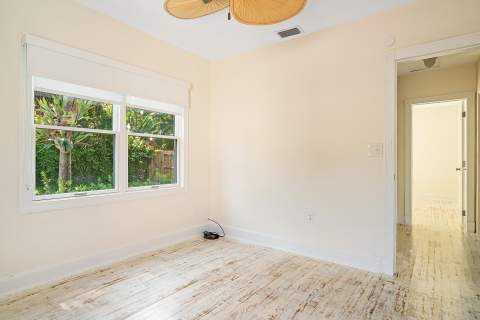 813 Avon Road, West Palm Beach FL - photo 16 of 43