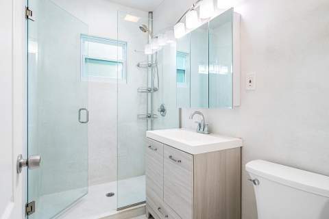 813 Avon Road, West Palm Beach FL - photo 18 of 43
