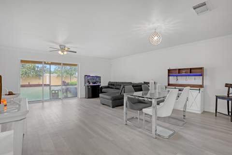 3070 Waddell Avenue, West Palm Beach FL - photo 7 of 41