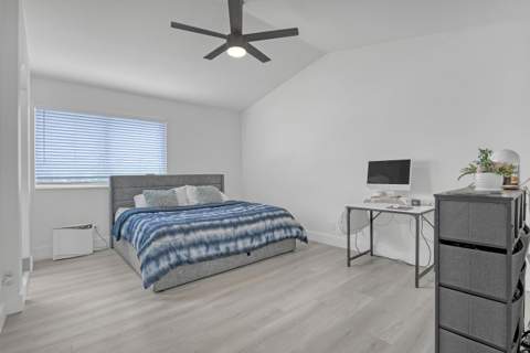 3070 Waddell Avenue, West Palm Beach FL - photo 15 of 41