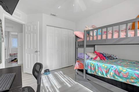 3070 Waddell Avenue, West Palm Beach FL - photo 21 of 41