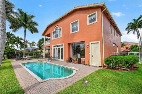 2279 Ridgewood Circle, Royal Palm Beach FL - photo 12 of 150