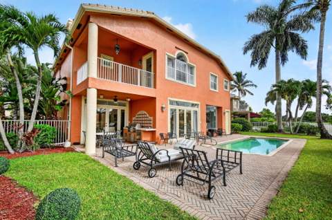 2279 Ridgewood Circle, Royal Palm Beach FL - photo 14 of 150