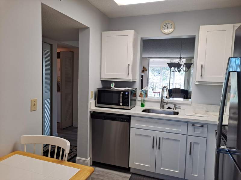 2 bedroom Condominium at 6795 Huntington Lane #405, Huntington Lakes Sec Two Condos, Delray Beach — photo 4