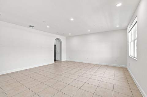 219 N L Street #100, Lake Worth Beach FL - photo 7 of 33
