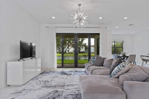11824 SW 13th Court, Pembroke Pines FL - photo 11 of 53