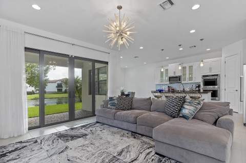 11824 SW 13th Court, Pembroke Pines FL - photo 12 of 53