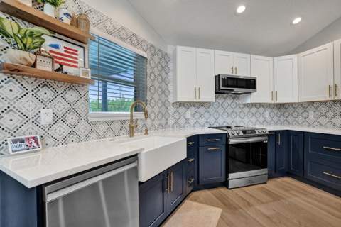 1711 W Oak Knoll Circle, Davie FL - photo 13 of 43