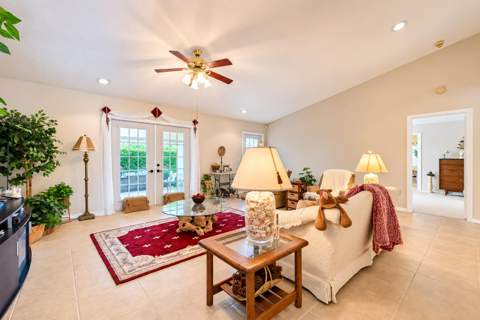 8690 Shadylake Lane, Fort Pierce FL - photo 19 of 37