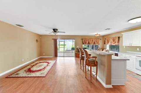 6205 Lansdowne Circle, Boynton Beach FL - photo 9 of 54