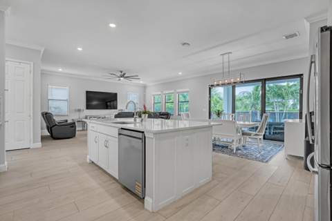 1047 Ember Ridge Run, Loxahatchee FL - photo 13 of 90