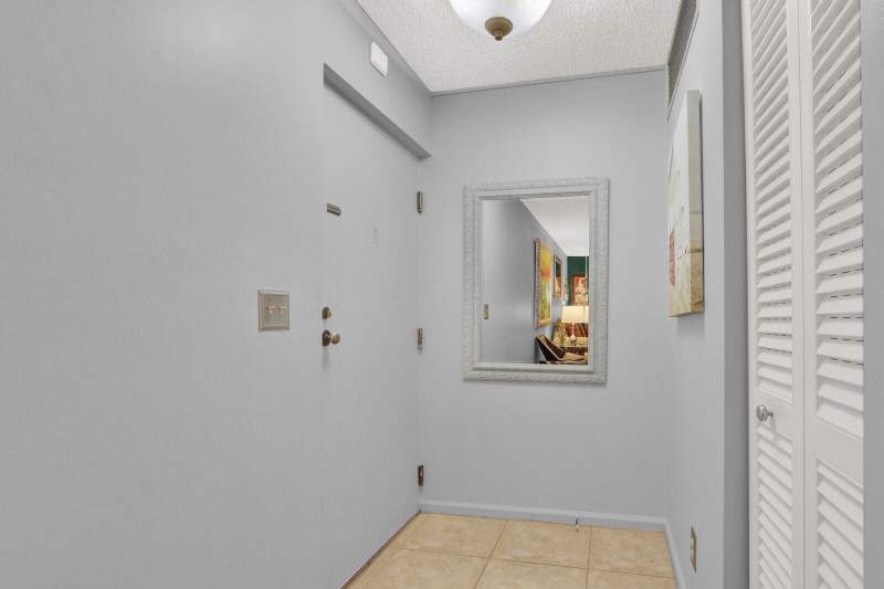 2 bedroom Condominium at 2800 N Ocean Drive #A-2b, Phoenix Towers Condo, Singer Island — photo 2