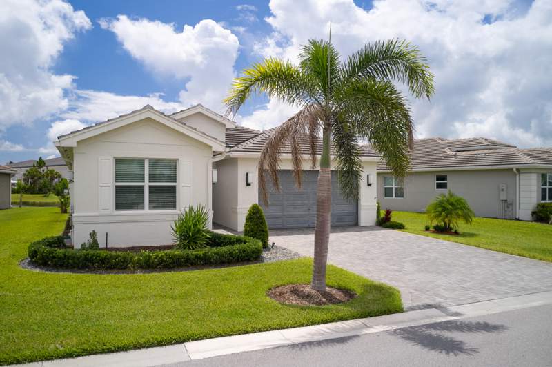 2 bedroom Single Family Residence at 11869 SW Poseidon Way, Valencia Grove at Riverland, Port St. Lucie — photo 2
